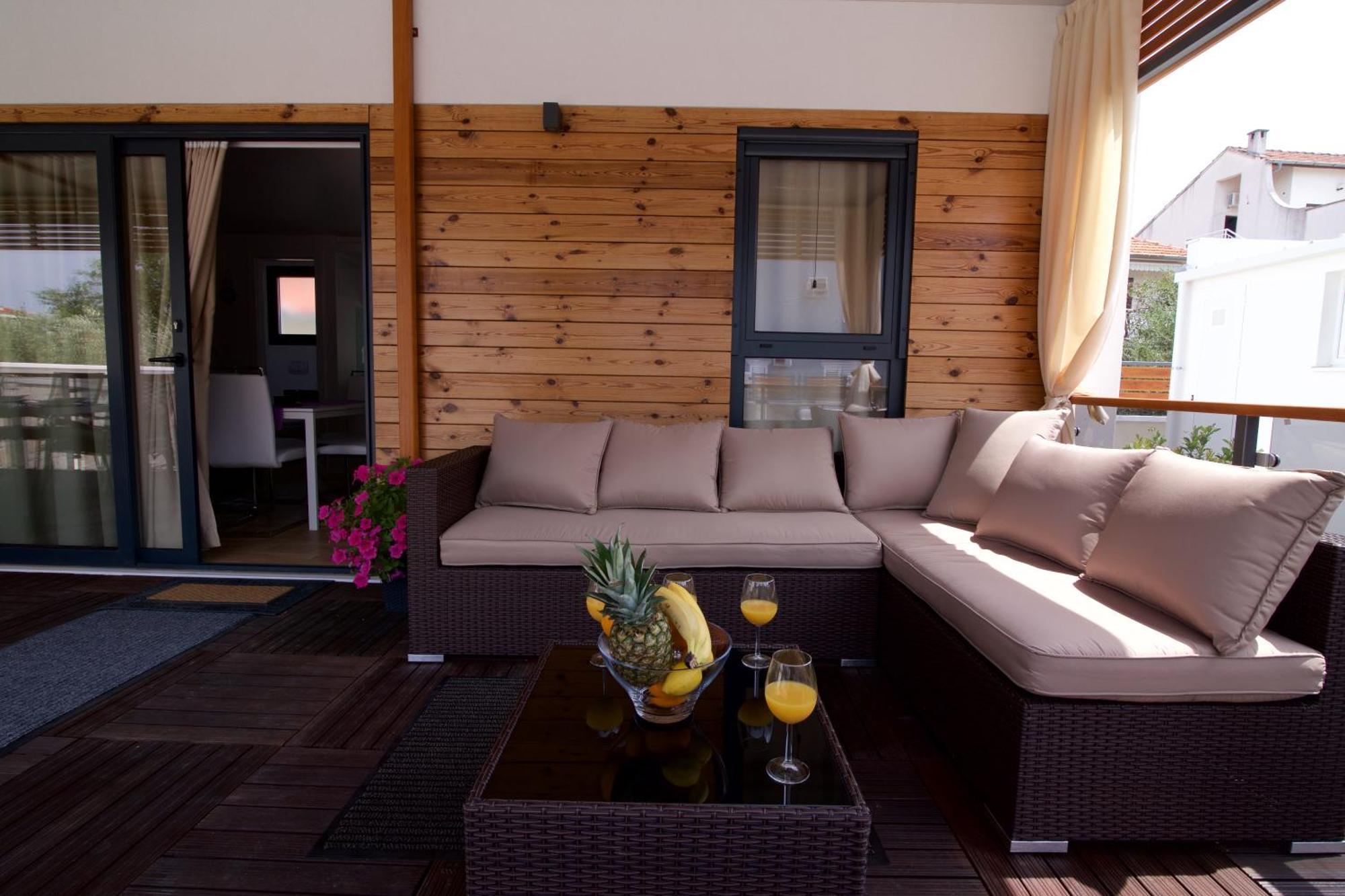 Tomica Apartments With Pool Biograd Na Moru Esterno foto