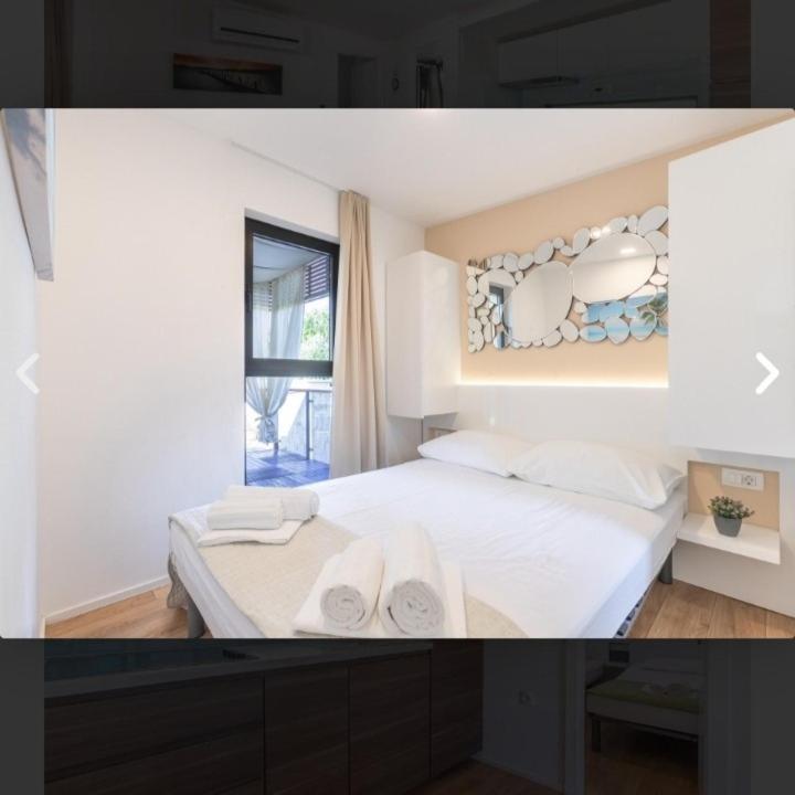 Tomica Apartments With Pool Biograd Na Moru Esterno foto