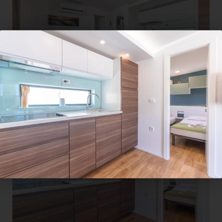 Tomica Apartments With Pool Biograd Na Moru Esterno foto