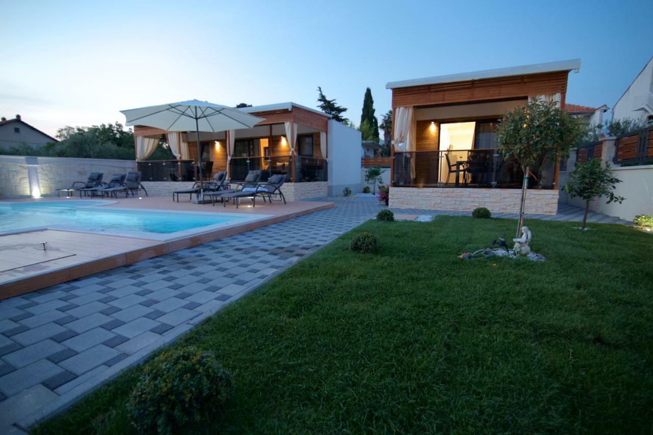 Tomica Apartments With Pool Biograd Na Moru Esterno foto